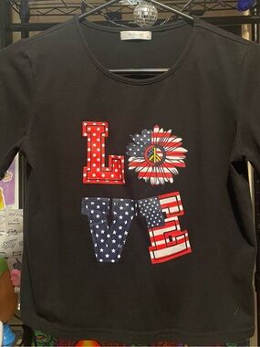 Love Stars & Stripes USA Flag design Girls size 14